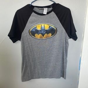 Batman women’s medium short sleeve oversized t shirt DC comics superhero